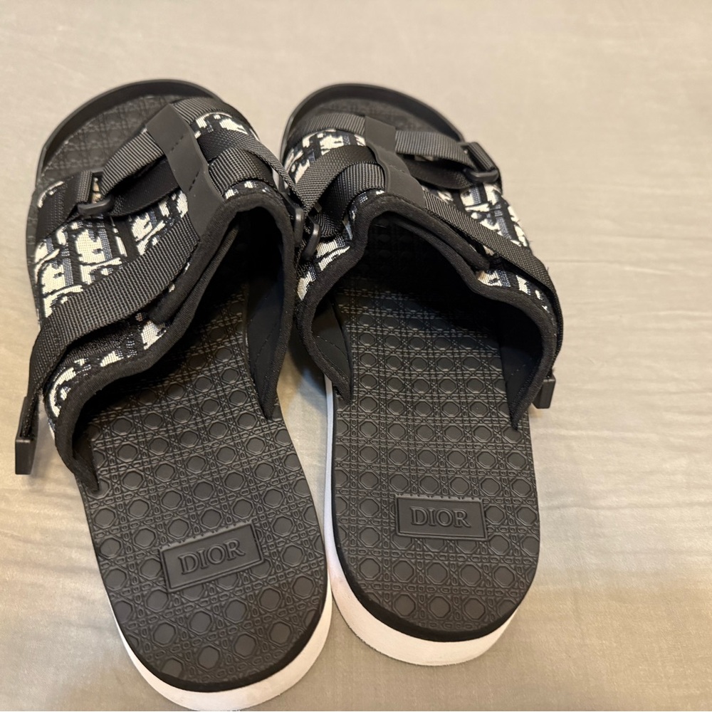 Dior Monogram Black and White Sandals - Picture 3 of 6